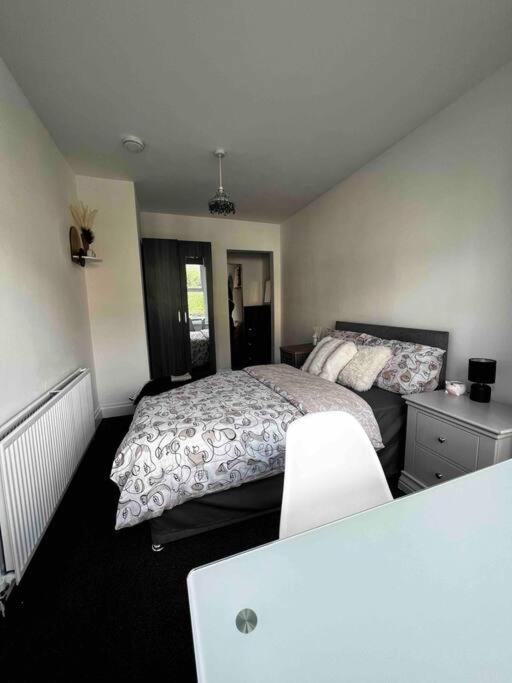 Beautiful 1 Double Bedroom Flat Sheffield Netheredge *