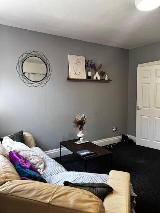 Beautiful 1 Double Bedroom Flat Sheffield Netheredge